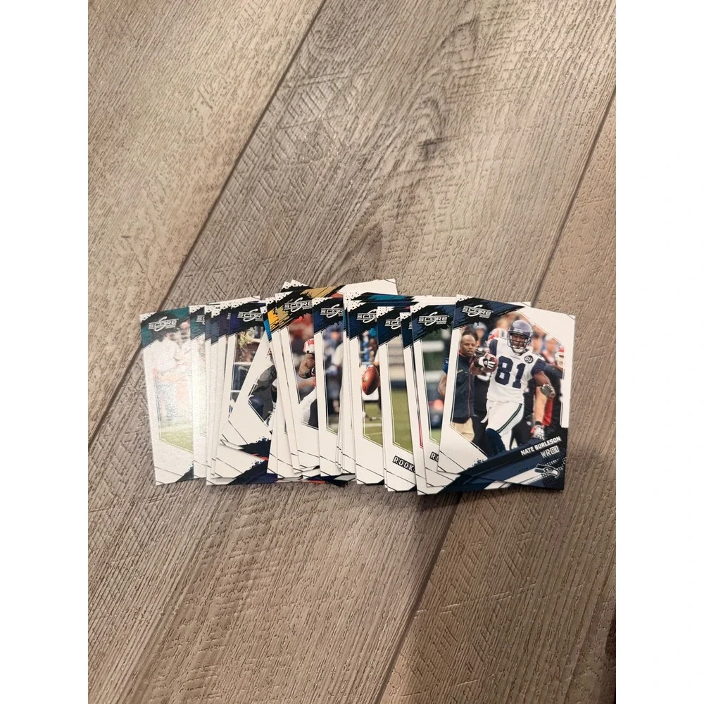 Random Football Card Bagged Lot NFL Rookie Cards Mixed Set‎ random collectible